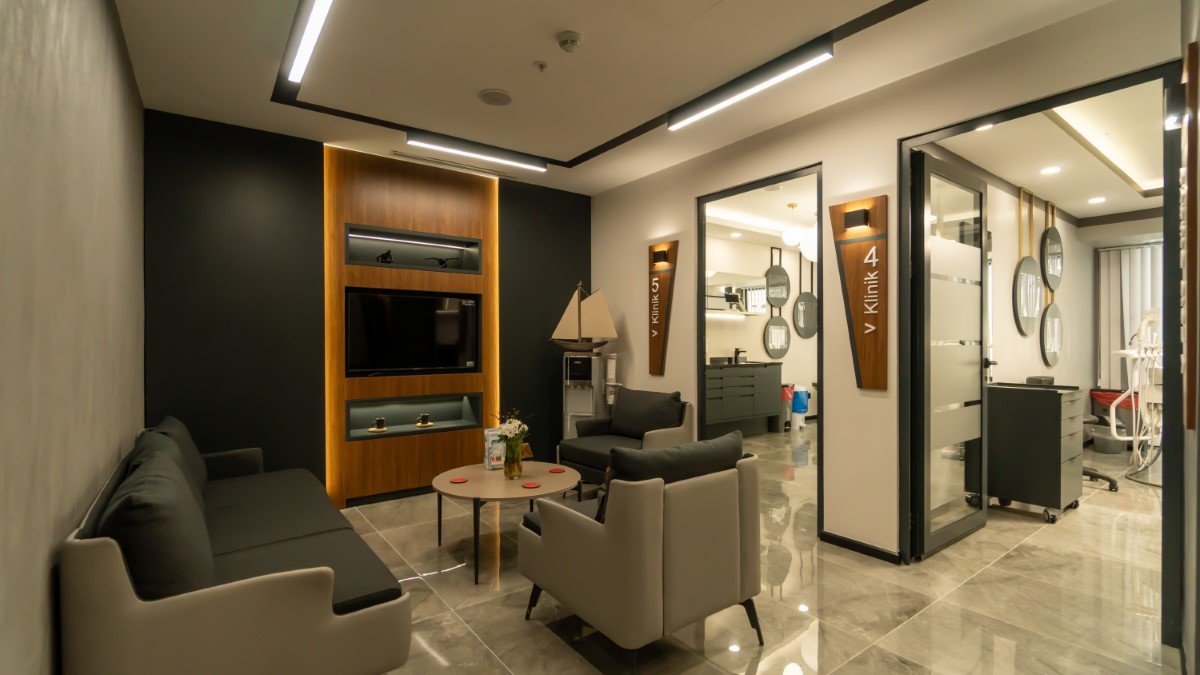 A2 عيادة صحة الفم والأسنان - A2 ORAL AND DENTAL HEALTH CLINIC
