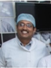 عيادة طب الأسنان أدارش - Adarsh dental Clinic
