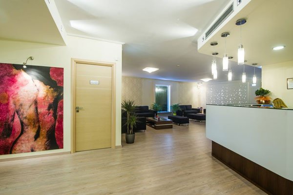 Advance Hair Clinics - Advance Hair Clinics