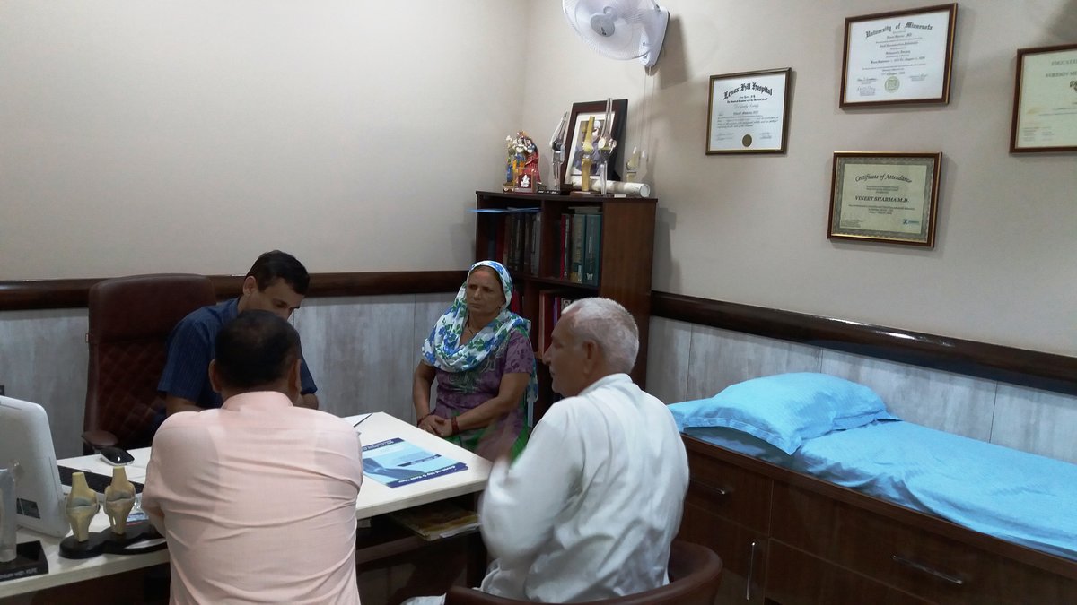 Advanced Hip and Knee Clinic - Advanced Hip and Knee Clinic