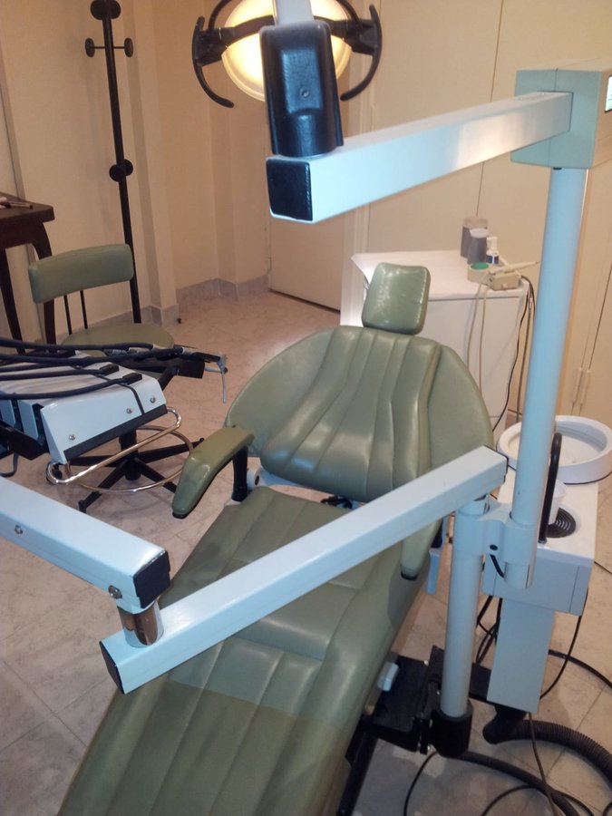 مركز صحة الأسنان والتجميل - Aesthetic & Dental Health Center