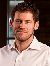 ستوديو إيردري لطب الأسنان - Airdrie Dental Studio