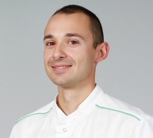 ألفا لطب الأسنان - Alfa Dental