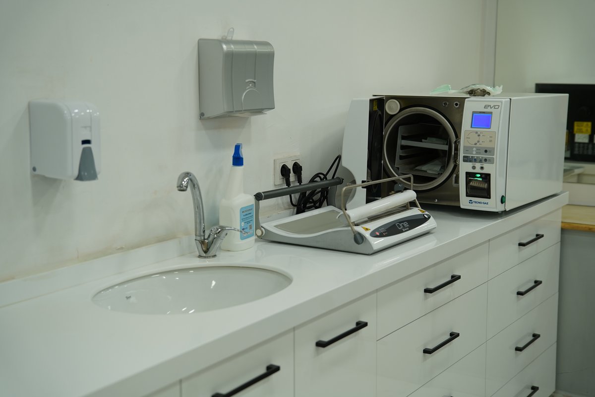 Alman Dental Clinic - Alman Dental Clinic