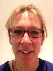 العنبر وادي طب الأسنان - Amber Valley Dental Pratice