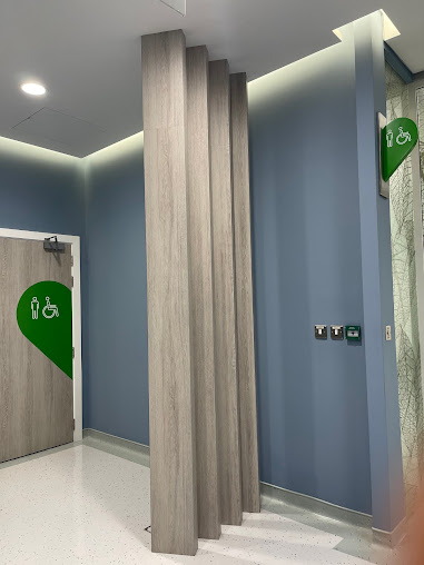 المستشفى الأمريكي - عيادة الخوانيج - American Hospital Al Khawaneej Clinic