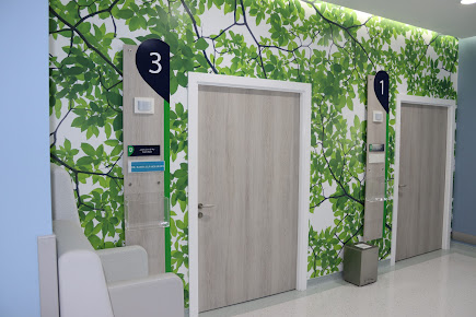 المستشفى الأمريكي - عيادة الخوانيج - American Hospital Al Khawaneej Clinic