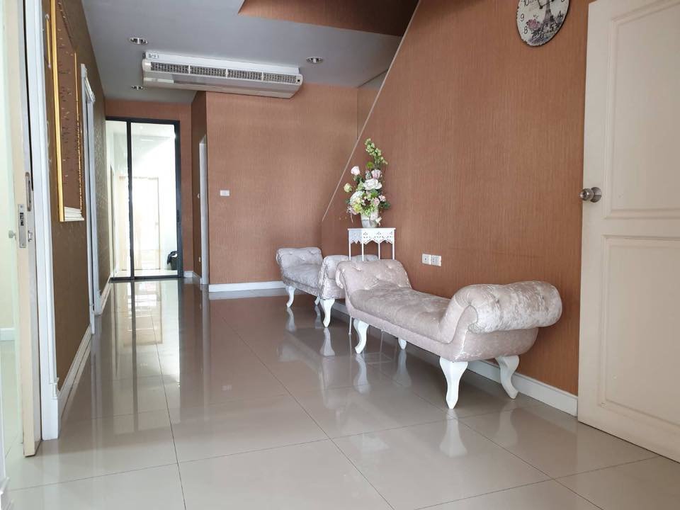 Amuse Clinic - Amuse Clinic