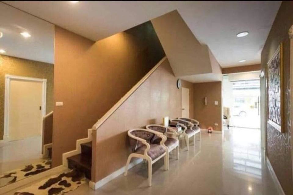 Amuse Clinic - Amuse Clinic