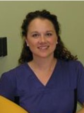 ايمي L. ديون مسجل طبيب الأسنان - Amy L. Dion Registered Dental Hygienist