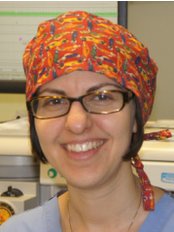 أنيتا هازاري في مستشفى سبير تونبريدج ويلز - Anita Hazari at Spire Tunbridge Wells Hospital