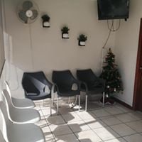 عيادة أريفالو للأسنان - AREVALO DENTAL CLINIC