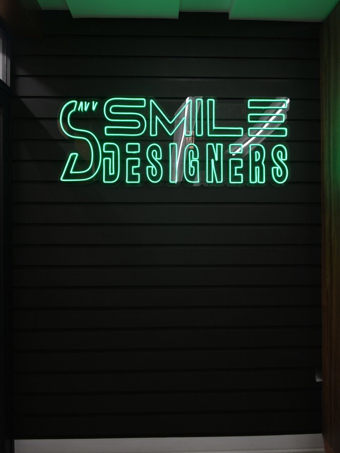 AVV Smile Designers - AVV Smile Designers