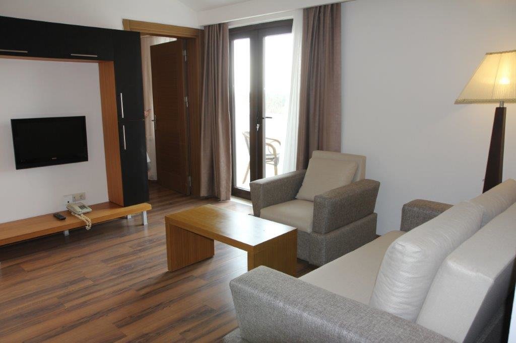 AYKA LIFE - AYKA LIFE