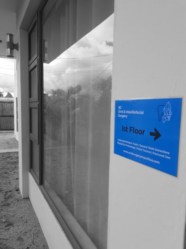 BC جراحة الفم والوجه والفكين - BC Oral & Maxillofacial Surgery