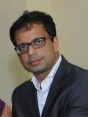 مركز ما وراء الابتسامات للعناية بالأسنان - Bandra - Beyond Smiles Dental Care Center - Bandra