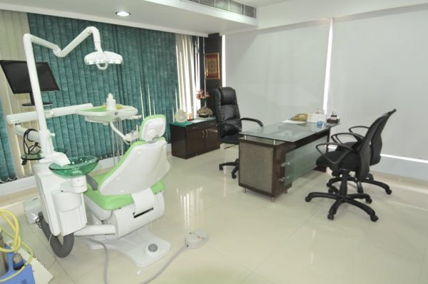 Bhalla Dental Clinic and Implant Centre - Bhalla Dental Clinic and Implant Centre