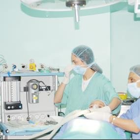 مستشفى بخازي - Bikhazi Hospital