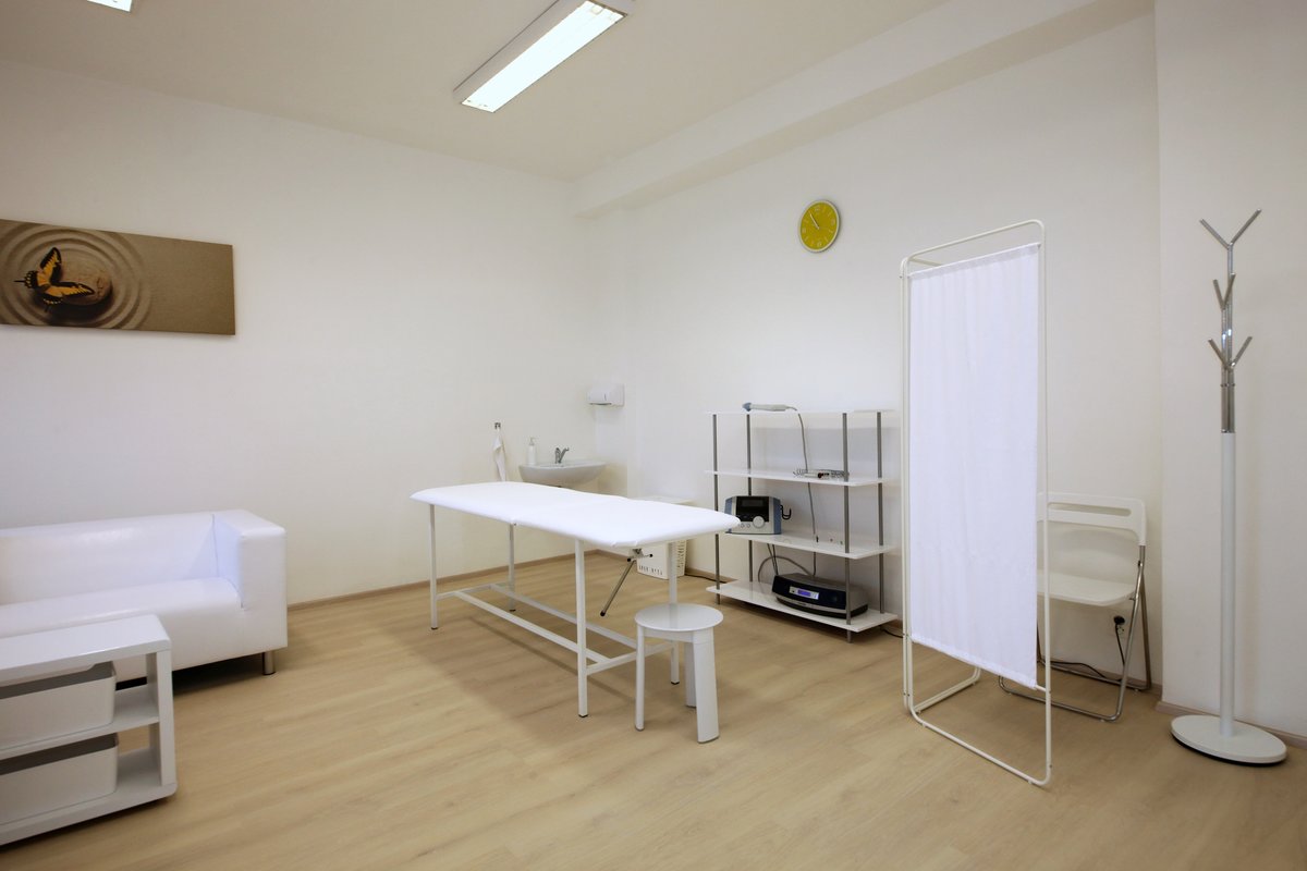 بوريس ليوبينكو - أخصائي فيزياء معتمد - Boris Ljubčenko - Certificated PHYSIOTHERAPIST