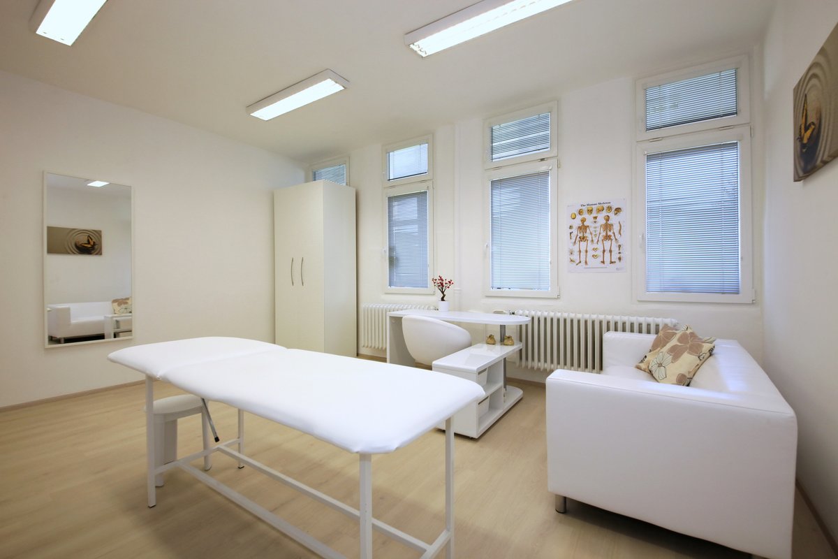 بوريس ليوبينكو - أخصائي فيزياء معتمد - Boris Ljubčenko - Certificated PHYSIOTHERAPIST