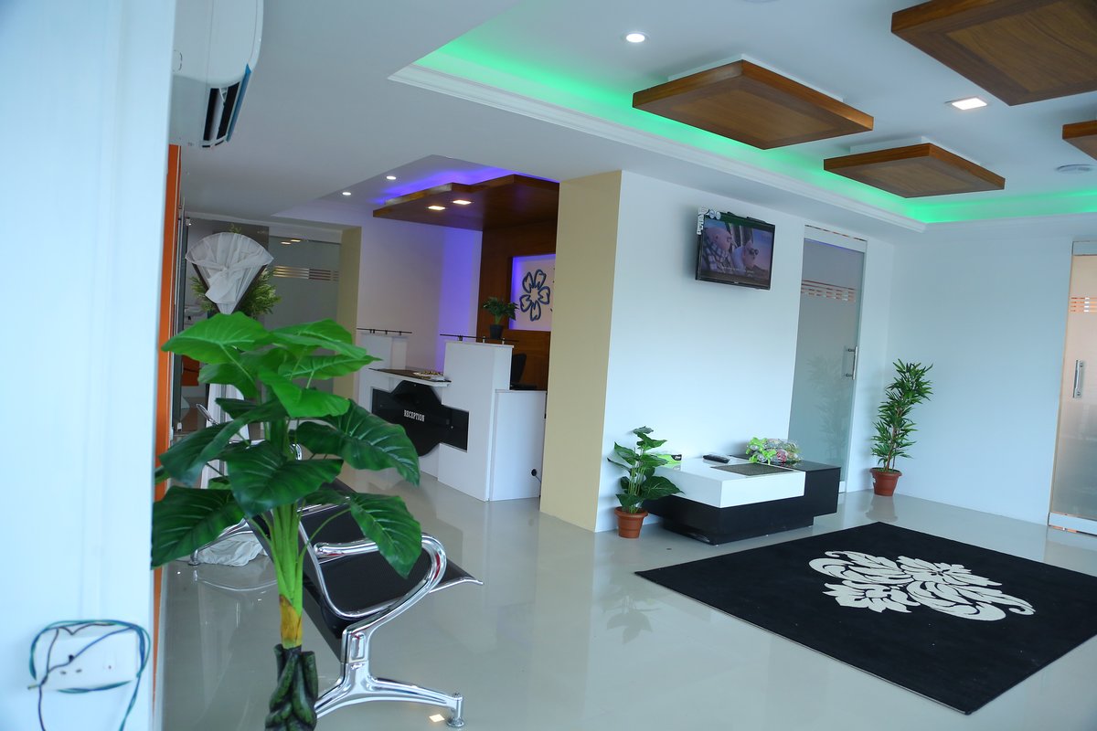 Bright Smile Dental Clinic - Bright Smile Dental Clinic