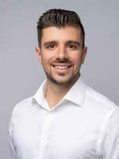 عيادة برلنغتون لطب الأسنان - Burlington Denture Clinic