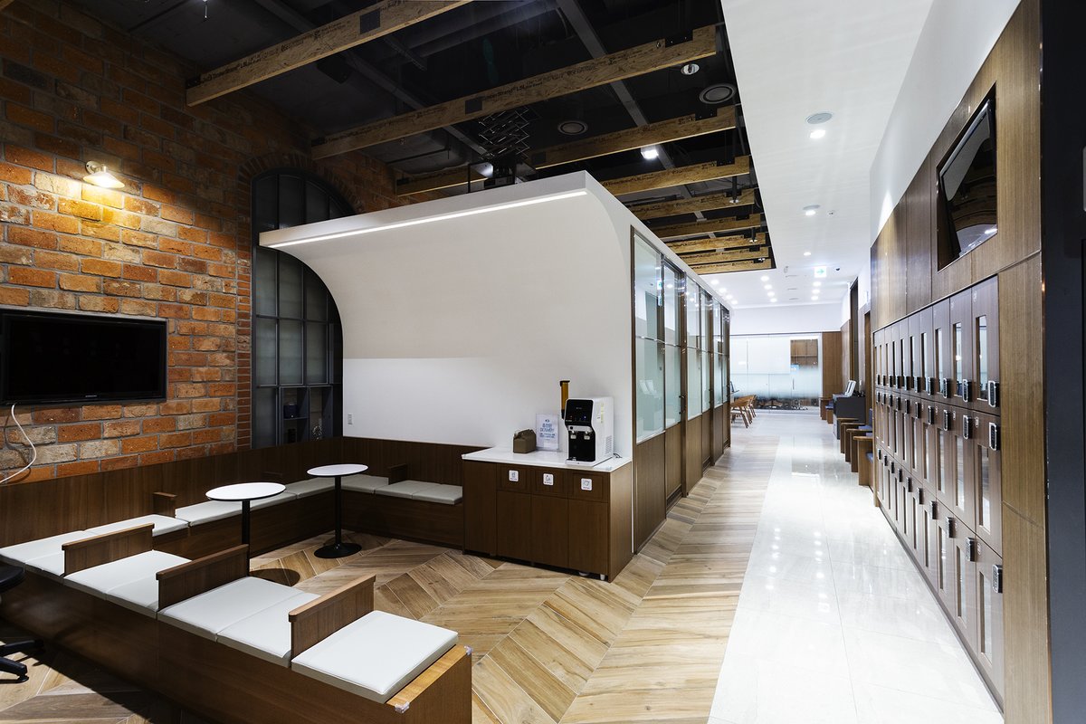 B&VIIT Eye Center - B&VIIT Eye Center