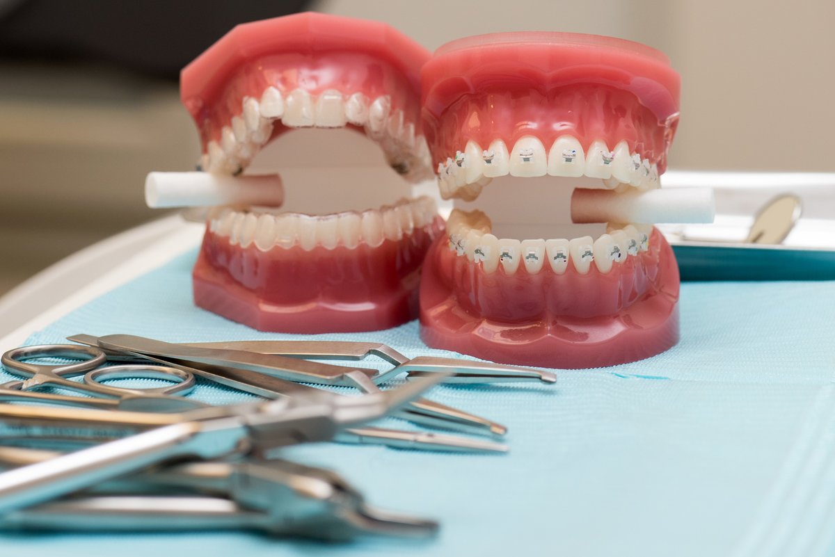 Cabinet d'Orthodontie Dr. Jean-Jacques Aknin - Cabinet d'Orthodontie Dr. Jean-Jacques Aknin