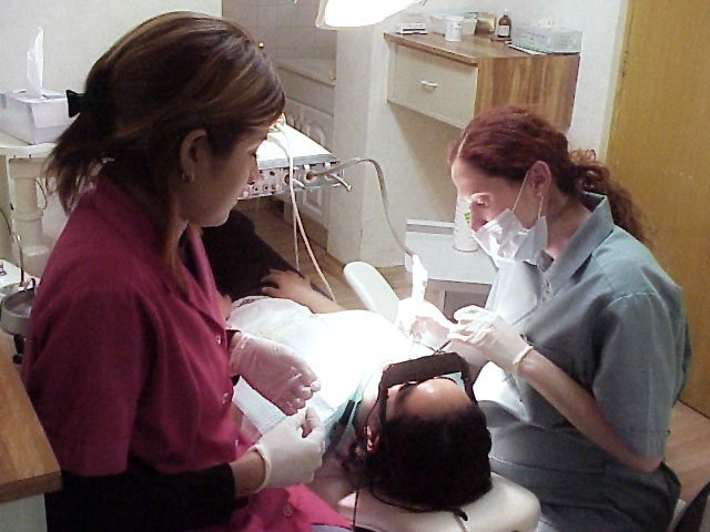 مركز طب الأسنان Tecnolgico - Centro Médico Dental Tecnológico