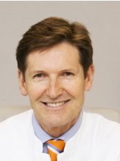 Chirurgia Ästhetica - Chirurgia Ästhetica