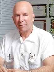 Cirujanos Plasticos Dario Cabello - Cirujanos Plasticos Dario Cabello