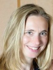 Claudia Ehle, Dr. Kirsten Kuhlmann and Dr. Katja Martens Bismarckstr - Claudia Ehle, Dr. Kirsten Kuhlmann and Dr. Katja Martens Bismarckstr