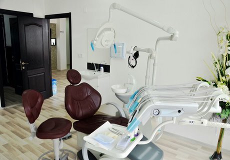 Cleopatra Dent - Cleopatra Dent