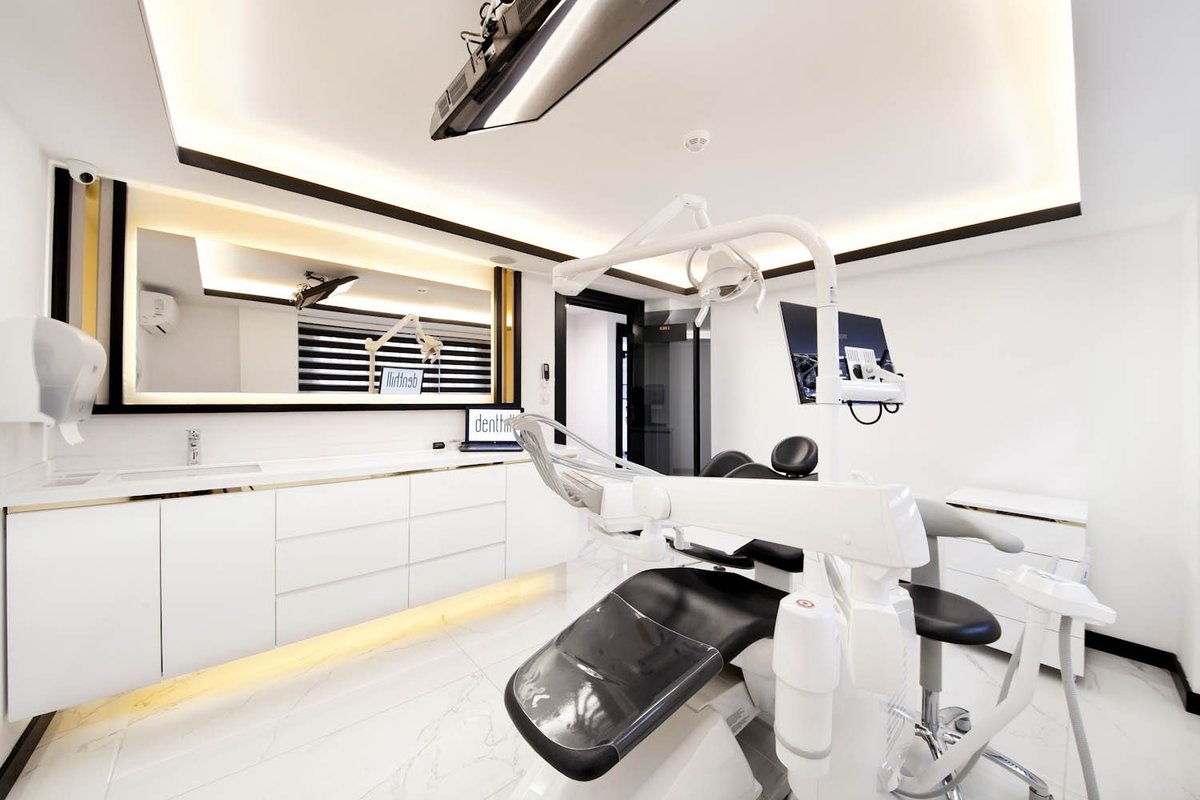 عيادة طب الأسنان الدولية - Clinic International Dentistry