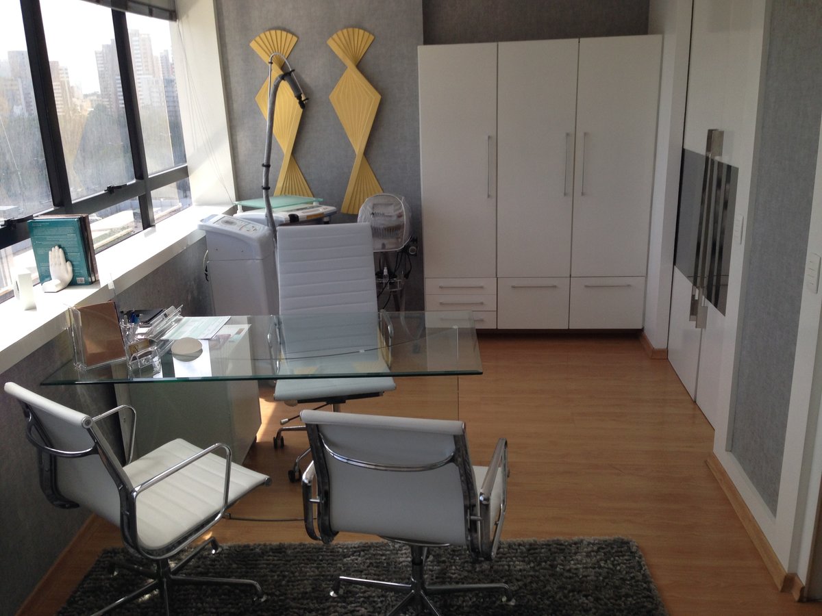 Clinica de Cirurgia Plástica Dra.Adivânia Pinheiro - Clinica de Cirurgia Plástica Dra.Adivânia Pinheiro