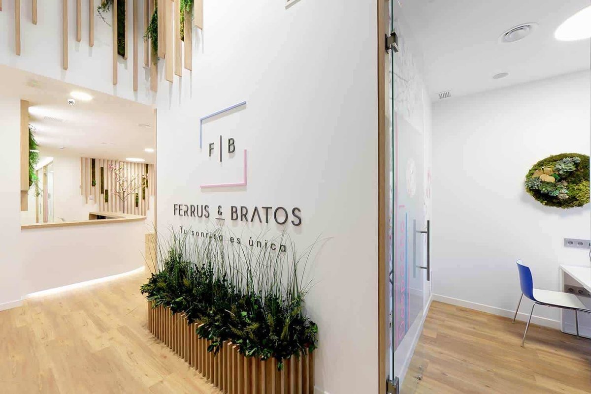 Clínica Dental Ferrus & Bratos - Clínica Dental Ferrus & Bratos
