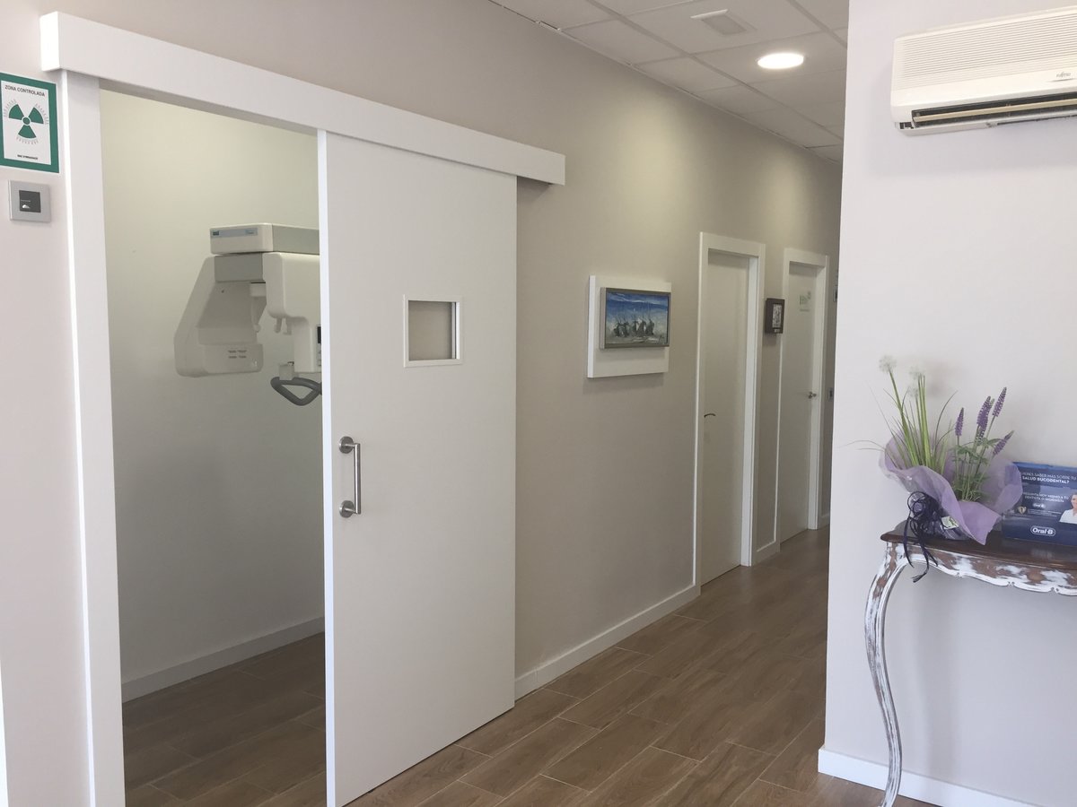 Clinica Dental Gomez Navarro - Clinica Dental Gomez Navarro
