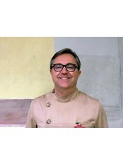 CLÍNICA LLOBELL - CLÍNICA LLOBELL