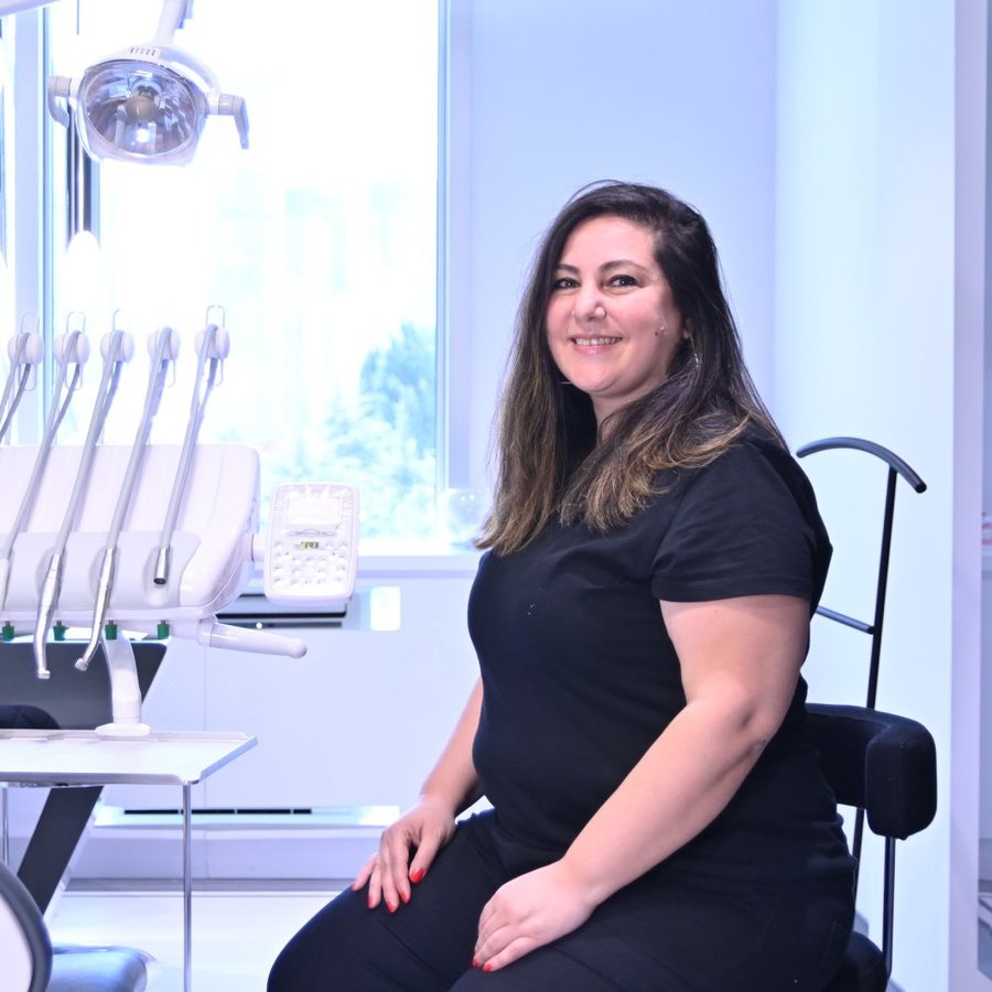 Cliniqa Dental World - Cliniqa Dental World