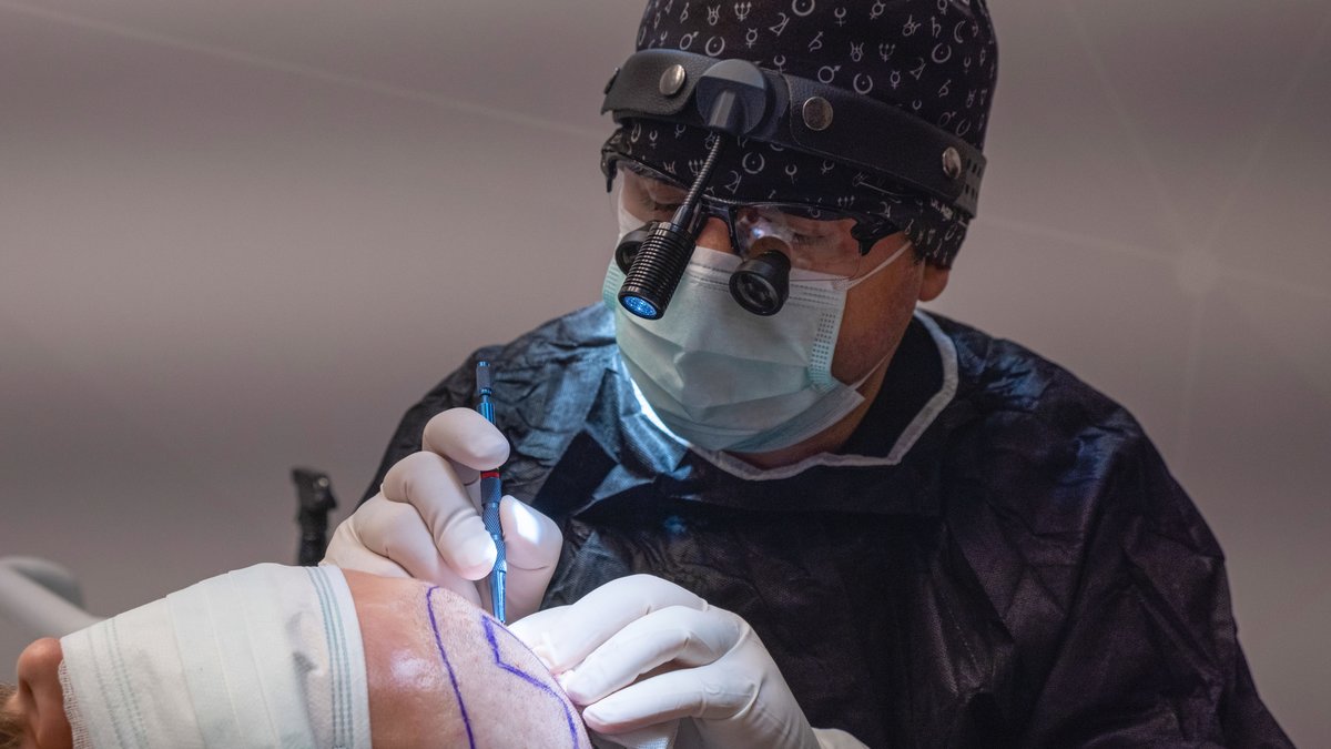 Cosmedica Clinic Hair Transplant - Cosmedica Clinic Hair Transplant