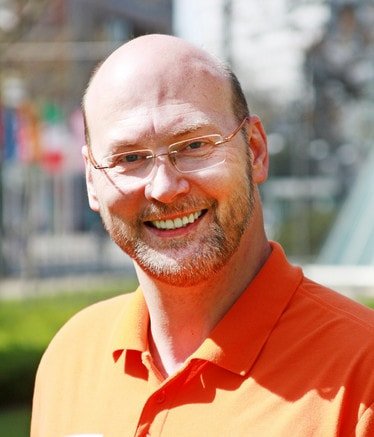 Cosmetic Dentistry P. Tomovic Frankfurt Westend - Cosmetic Dentistry P. Tomovic Frankfurt Westend