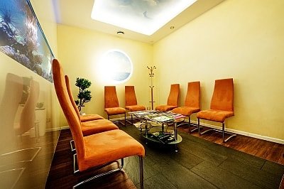 Cosmetic Dentistry P. Tomovic Frankfurt Westend - Cosmetic Dentistry P. Tomovic Frankfurt Westend