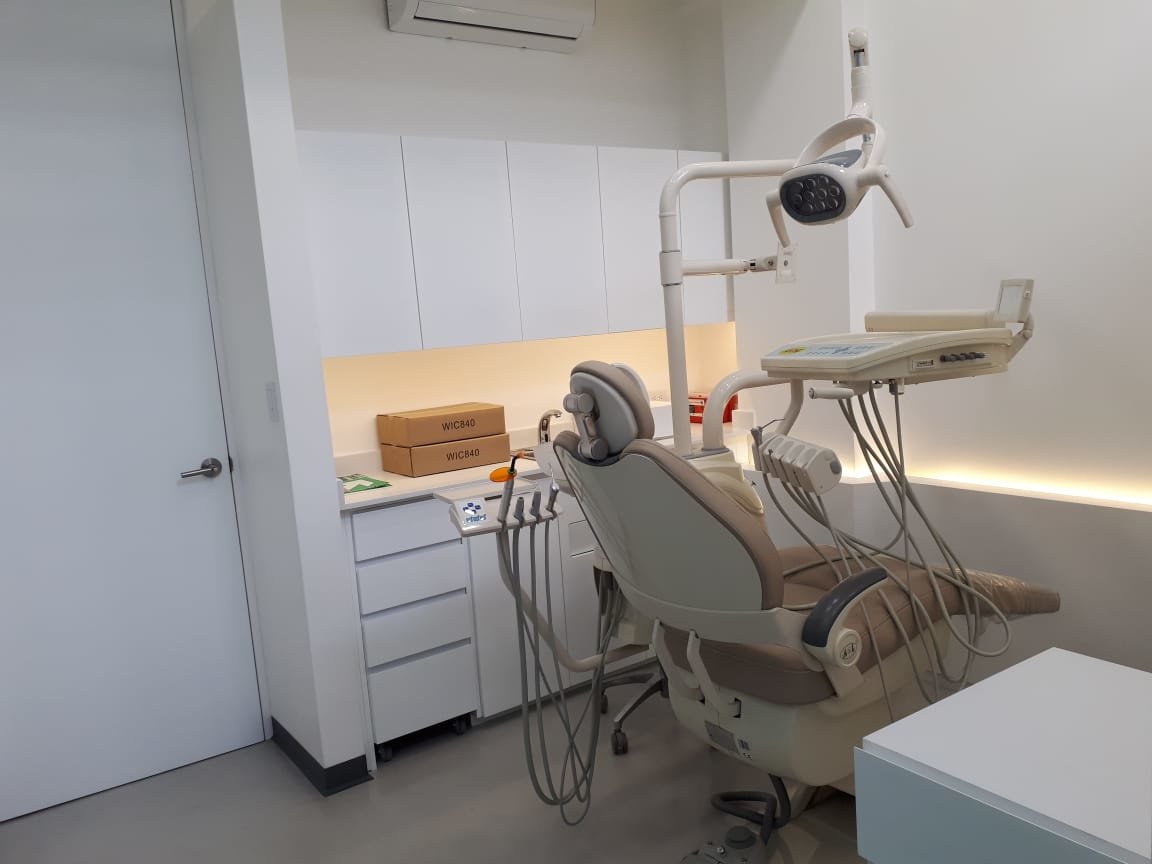 Costa Rica Dental Implants Clinic - Costa Rica Dental Implants Clinic