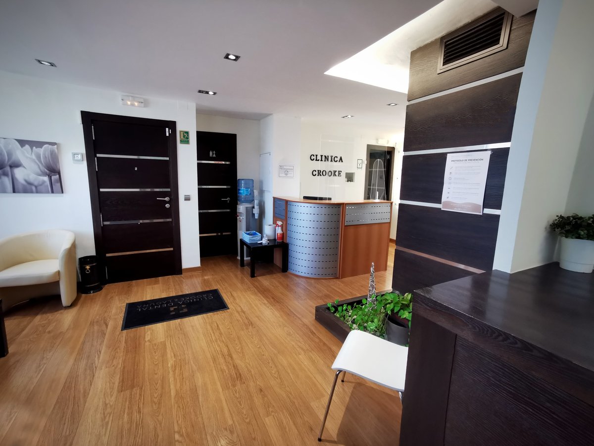 Crooke & Laguna Dental Clinic Churriana - Crooke & Laguna Dental Clinic Churriana