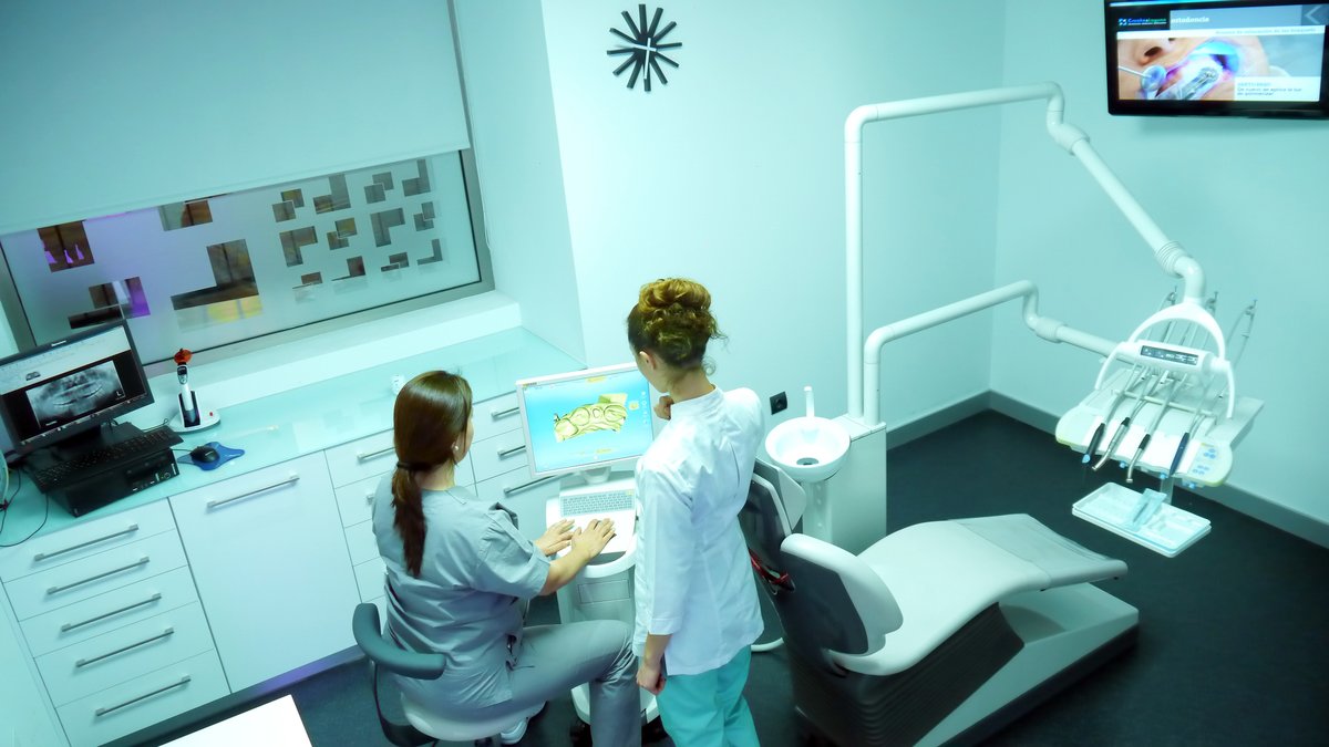 Crooke & Laguna Dental Clinic Málaga - Crooke & Laguna Dental Clinic Málaga