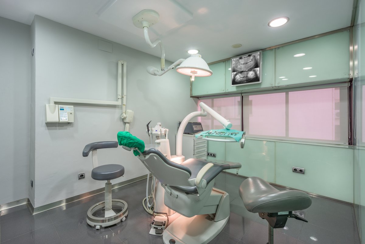 Crooke & Laguna Dental Clinic Málaga - Crooke & Laguna Dental Clinic Málaga