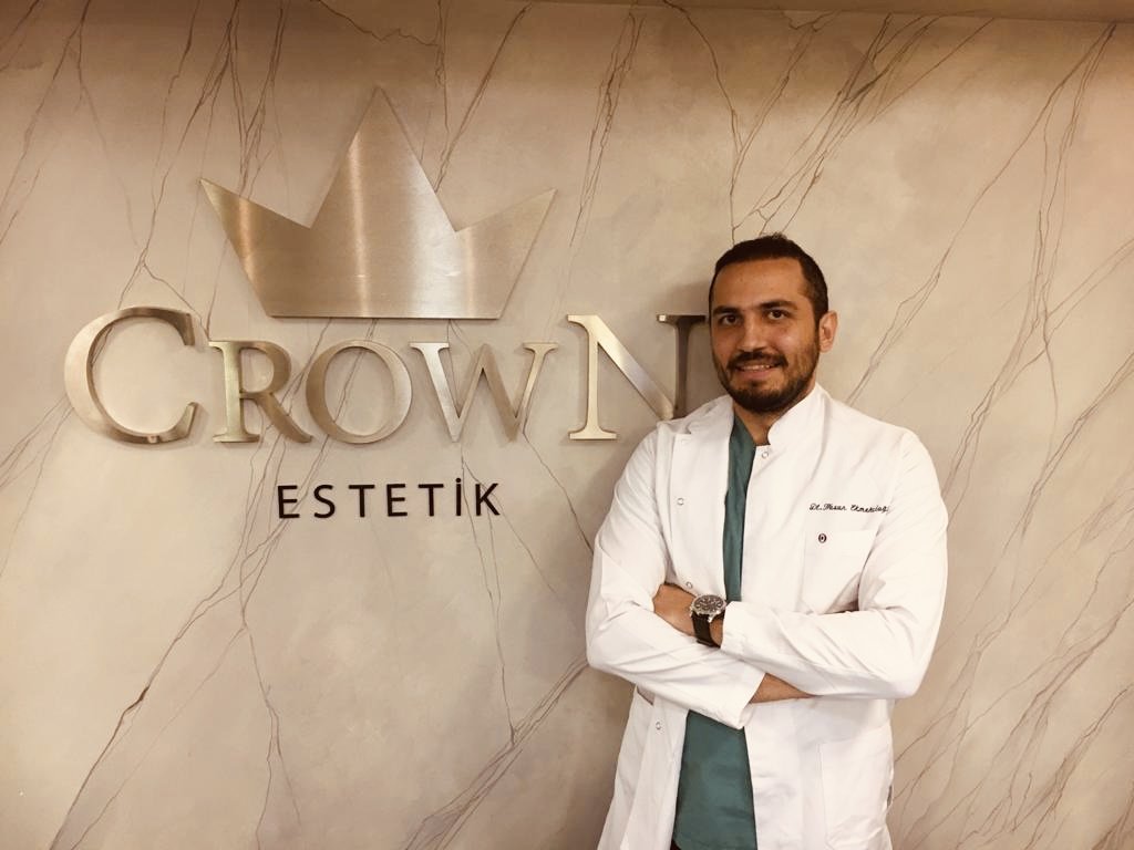 CROWN ESTETIK الأسنان - CROWN ESTETIK DENTAL