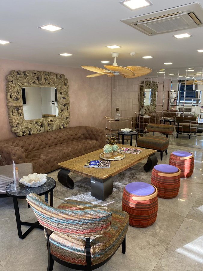 CROWN ESTETIK الأسنان - CROWN ESTETIK DENTAL