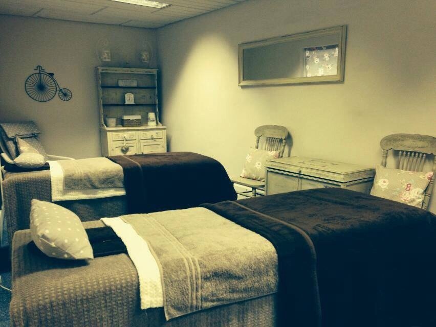 Decorus Therapies - Waxing Specialists - Decorus Therapies - Waxing Specialists