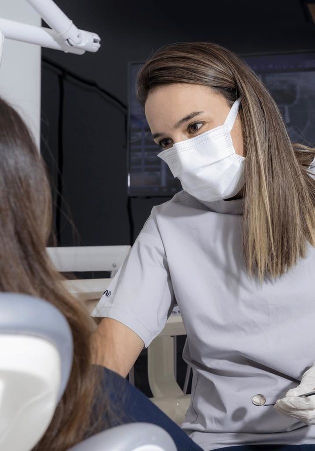 Dent Medica Bodrum - Dr. Kübra Çakır - Dent Medica Bodrum - Dr. Kübra Çakır